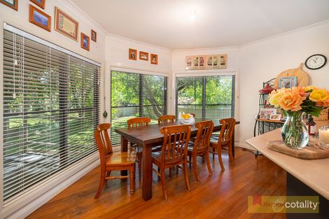 Property photo of 8 Abernethy Close Mudgee NSW 2850