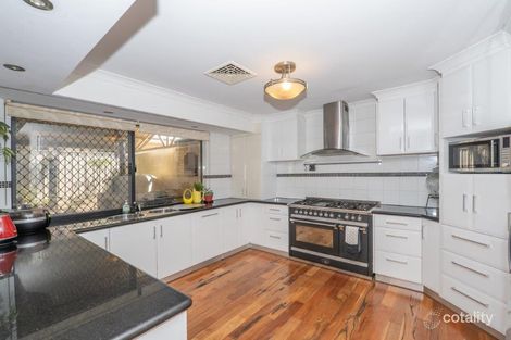 55 Roxburgh Cir, Kinross, WA 6028