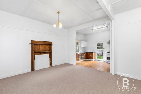 27 George St, Eureka, VIC 3350