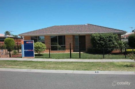 Property photo of 5 Lindas Way Carrum Downs VIC 3201