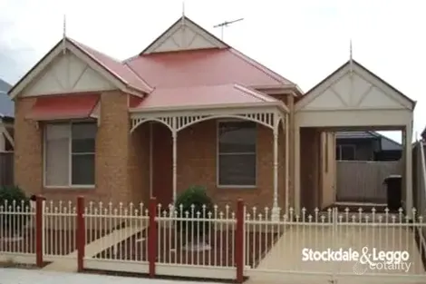 24 Creighton Way, Craigieburn, VIC 3064