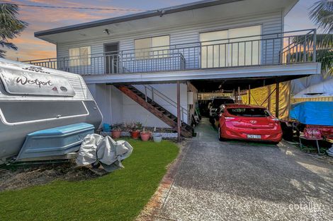 Property photo of 36 Nirringa Road Summerland Point NSW 2259