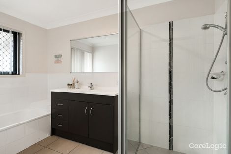 Property photo of 76 Park Edge Drive Springfield Lakes QLD 4300