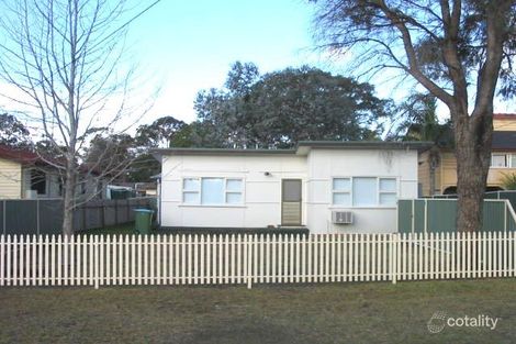 Property photo of 2/17 Shamrock Drive Berkeley Vale NSW 2261