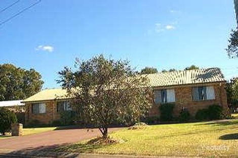 2 Nellie St, Centenary Heights, QLD 4350