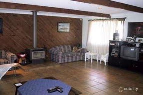 Property photo of 66 Oxley Circle Dubbo NSW 2830