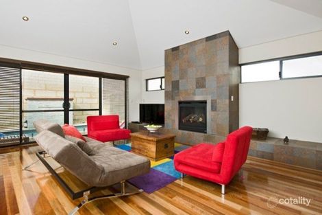 Property photo of 35 Heirisson Way North Coogee WA 6163