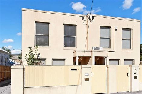 Property photo of 1/692 Burwood Road Hawthorn East VIC 3123