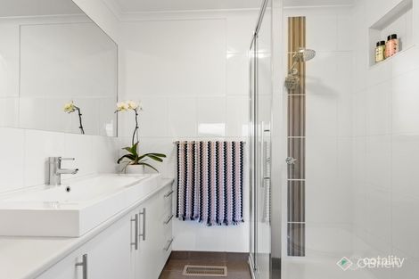 Property photo of 3 Richard Drive Langwarrin VIC 3910