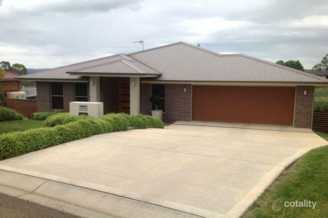 Property photo of 17 Hinton Terrace Armidale NSW 2350