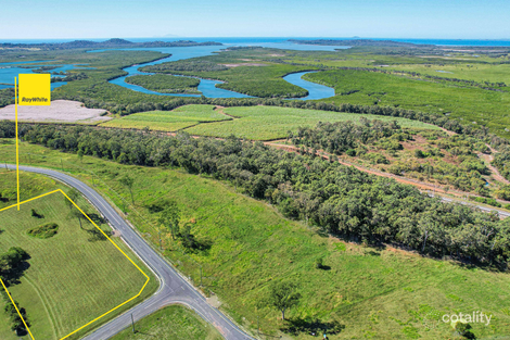 202 Moonlight Dr, Sarina, QLD 4737