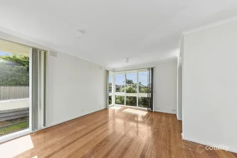 Property photo of 8 Milton Drive Wyndham Vale VIC 3024