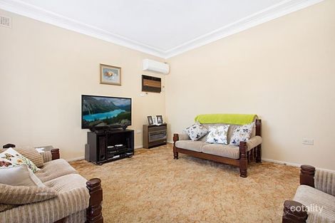 Property photo of 32 Macleay Crescent St Marys NSW 2760