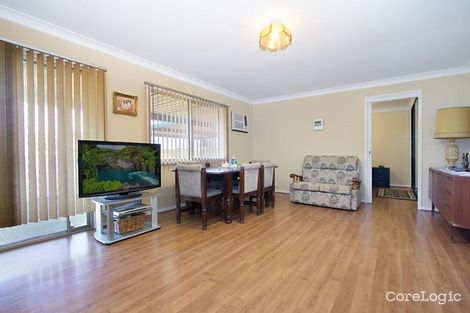 Property photo of 32 Macleay Crescent St Marys NSW 2760