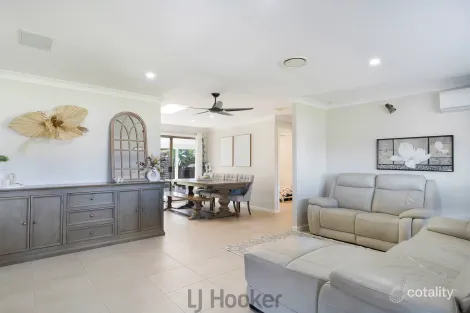 Property photo of 35 Carlisle Row Fishing Point NSW 2283