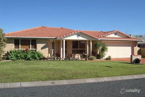 Property photo of 11 Riana Avenue Forster NSW 2428
