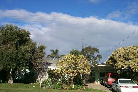 21 Eden St, Dudley Park, WA 6210