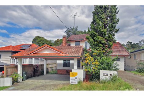 23 Iris St, Holland Park West, QLD 4121