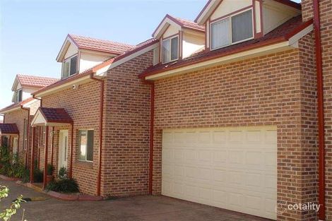 2/16 Strickland St, Bass Hill, NSW 2197