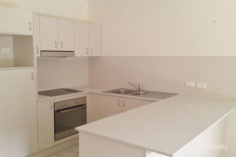 Property photo of 4/6-10 Rose Street Southport QLD 4215