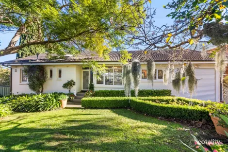 26 Banks Ave, North Turramurra, NSW 2074