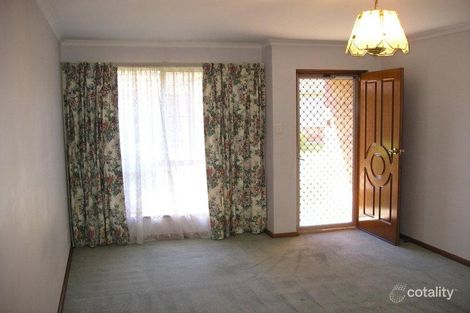 Property photo of 2/74 Royal Avenue Pooraka SA 5095