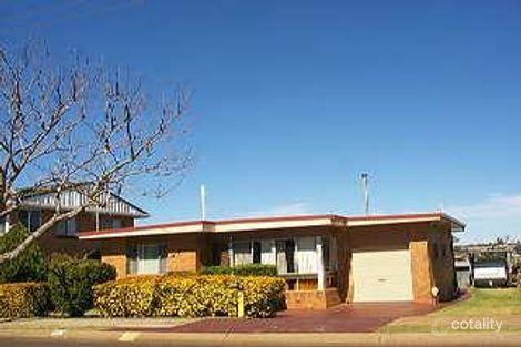 350 North St, Wilsonton, QLD 4350