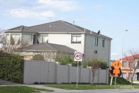 40 Fairholme Bvd, Berwick, VIC 3806