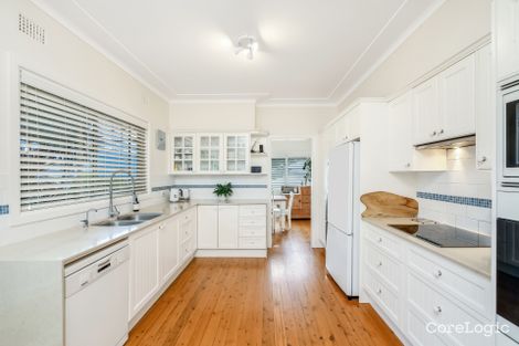 Property photo of 11 Asca Drive Green Point NSW 2251