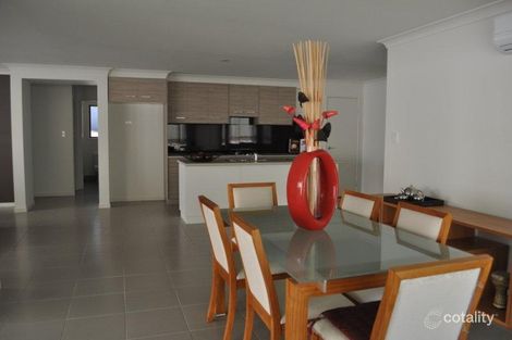 Property photo of 27 Gidgee Court Molendinar QLD 4214
