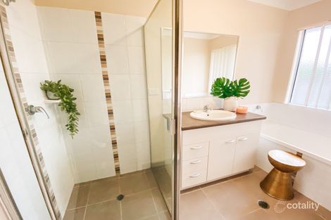 11 Bookara Gum Cres, Mount Low, QLD 4818