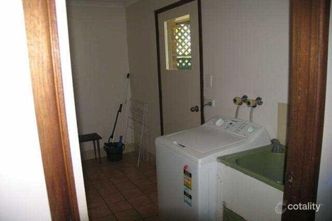 Property photo of 21 Lapoinya Crescent Warana QLD 4575