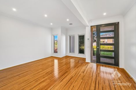 Property photo of 33 Rhode Island Close Point Cook VIC 3030