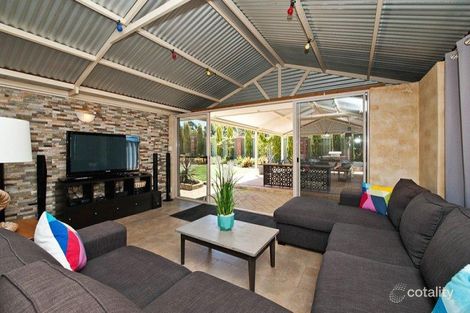 60 Fenchurch St, Alexander Heights, WA 6064