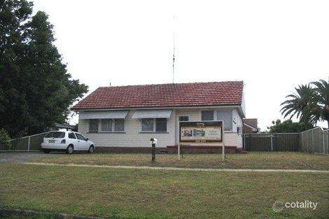 1 Avon St, Mayfield, NSW 2304