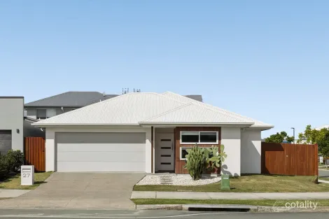 27 OLIVE ST, PALMVIEW, QLD 4553