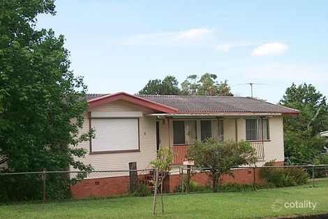 2 Rutherford St, Stafford Heights, QLD 4053