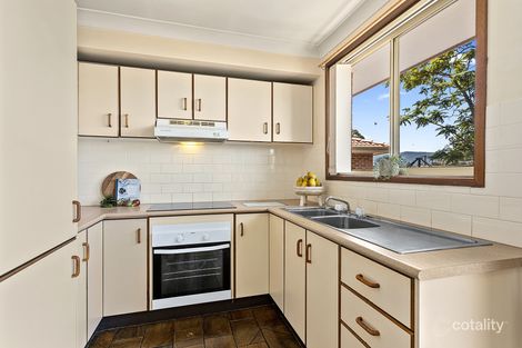 Property photo of 10 Teresa Place Dapto NSW 2530