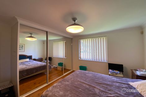 Property photo of 8 Dryden Place Wetherill Park NSW 2164