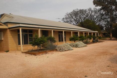 668 Cureton Ave, Nichols Point, VIC 3501