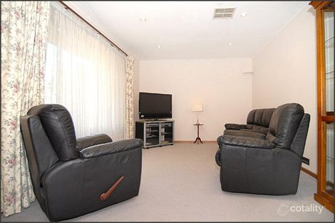 Property photo of 2 Olive Court Athelstone SA 5076