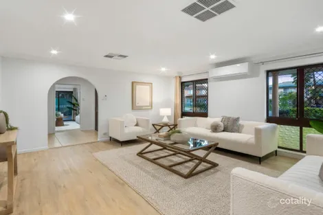 Property photo of 8 Sheraton Street Macgregor QLD 4109