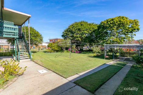 Property photo of 334 Tingal Road Wynnum QLD 4178