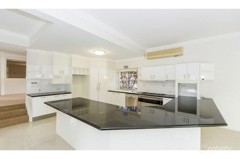 Property photo of 7 Cherry Alder Court Arundel QLD 4214