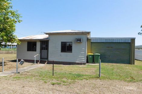 29 Beach Rd, Sarina, QLD 4737