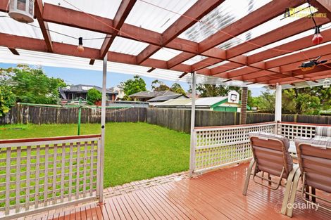 Property photo of 16 Rowley Street Pendle Hill NSW 2145