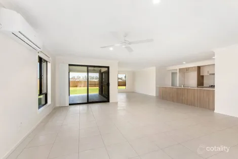 Property photo of 45 Parkland Drive Walloon QLD 4306
