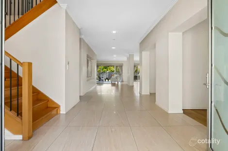 Property photo of 7 Canopy Court Brookwater QLD 4300