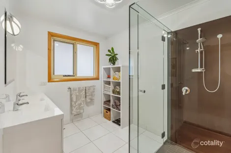 Property photo of 23 Starlight Drive Cambridge TAS 7170