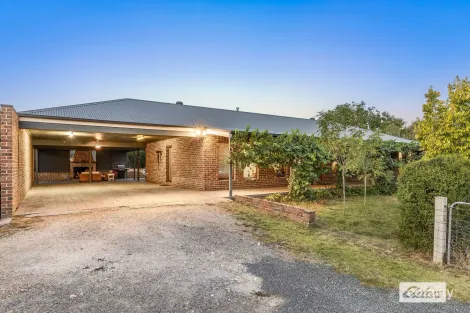 Property photo of 149 Albert Road Chiltern VIC 3683